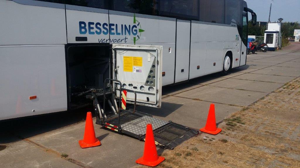 Besseling_Travel_Rolstoelbus